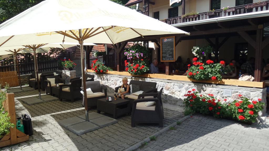 U Kralovny Dagmar Hotel Karlstejn Luaran gambar