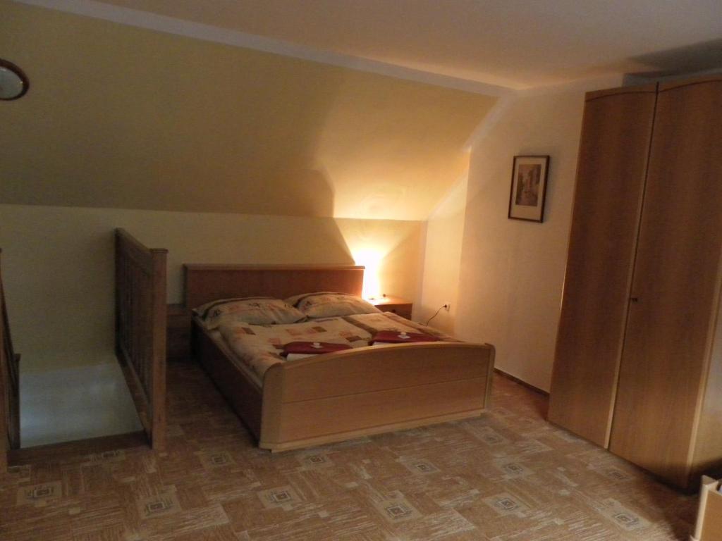U Kralovny Dagmar Hotel Karlstejn Bilik gambar