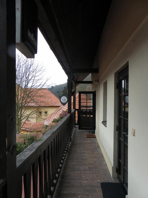 U Kralovny Dagmar Hotel Karlstejn Bilik gambar